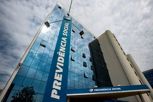 Previdência: reforma limita gratificações de servidores