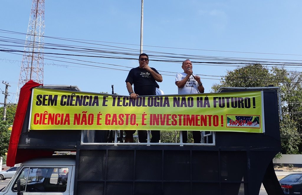 protesto-no-Inpa