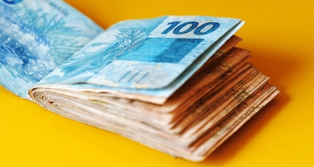 dinheiro-salario