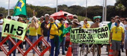 Sindsep-AM repudia condutas cada vez mais antidemocráticas de Bolsonaro